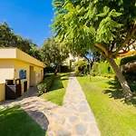 Cubo's Luna Mijas Costa Cabopino