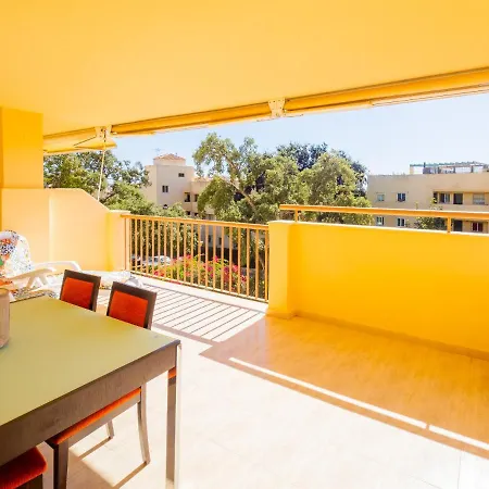 Cubo's Luna Mijas Costa Apartamento